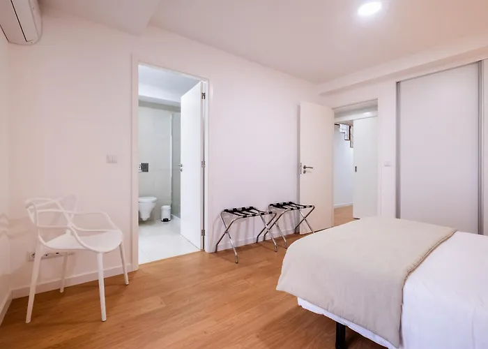 Flats - Host & Chill Ponta Delgada