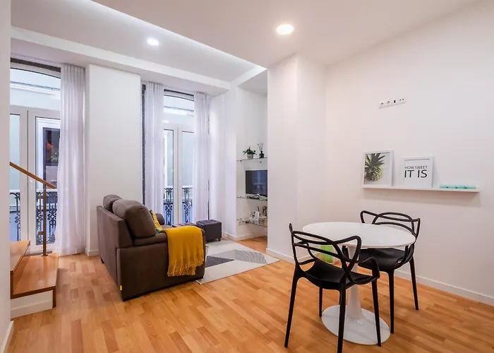 Flats - Host & Chill Apartmán *