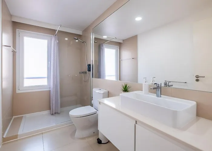 Flats - Host & Chill Apartmán Ponta Delgada