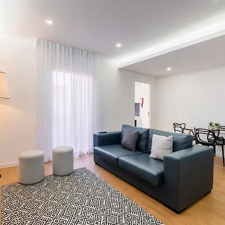 Flats - Host & Chill